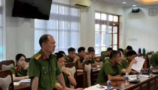 QUẢNG NGÃI: Bộ Công an kiểm tra công tác quản lý tạm giữ, tạm giam và thi hành án hình sự tại cộng đồng tại Công an phường Kon Tum