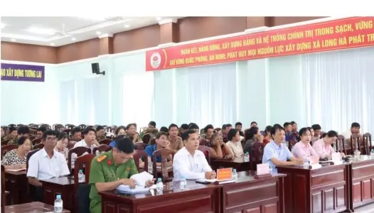 ĐỒNG NAI: Tư vấn pháp luật, giới thiệu việc làm và vay vốn phát triển kinh tế cho người chấp hành xong án phạt tù tại xã Long Hà