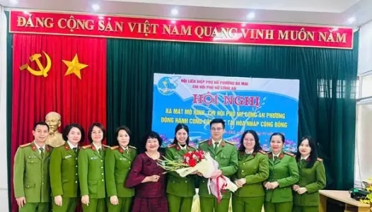 BẮC NINH: Chi hội phụ nữ Công an phường Đa Mai đã tổ chức ra mắt mô hình "Chi hội Phụ nữ Công an phường đồng hành cùng công tác tái hoà nhập cộng đồng"