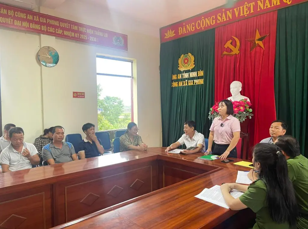 NINH BÌNH: Chương trình phối hợp “Tiếp nhận, giúp đỡ người chấp hành xong án phạt tù về địa phương viết tiếp ước mơ, kiến tạo cuộc sống”.