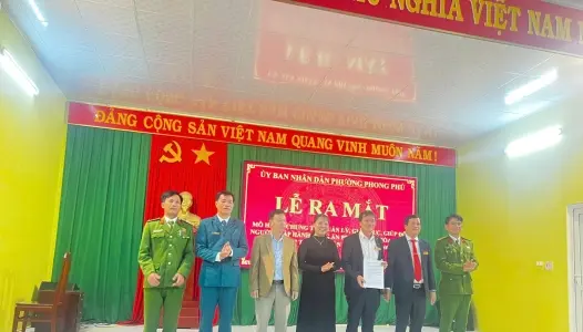 HUẾ: Phòng Cảnh sát thi hành án hình sự và hỗ trợ tư pháp tổ chức tuyên truyền, giáo dục pháp luật cho người chấp hành xong án phạt tù tại phường Phong Phú