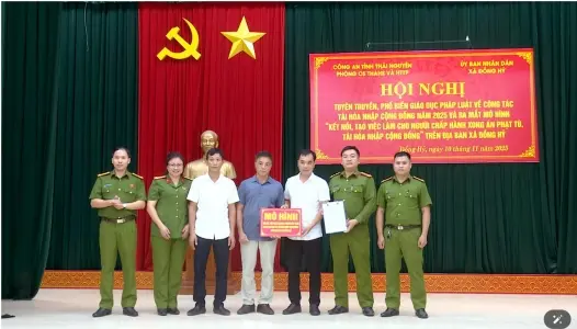 THÁI NGUYÊN: Công an xã Đồng Hỷ tổ chức tuyên truyền pháp luật về công tác tác tái hòa nhập cộng đồng và ra mắt mô hình “kết nối, tạo việc làm cho người chấp hành xong án phạt tù”