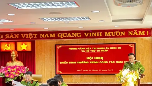 TP HUẾ: Phòng Cảnh sát thi hành án hình sự và hỗ trợ tư pháp tổng kết công tác năm 2025, triển khai chương trình công tác năm 2026