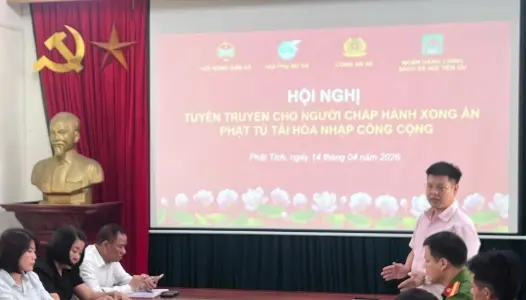 BẮC NINH: Công an xã Phật Tích tuyên truyền phổ biến giáo dục pháp luật cho người chấp hành xong án phạt tù tái hoà nhập cộng đồng